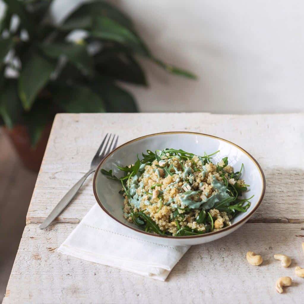 Let's eat green ep.6: Quinoa con rucola, anacardi e green dressing
